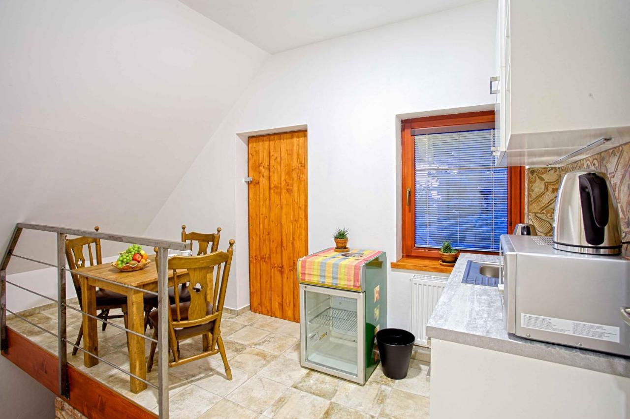 Snekolend Hotell Rokytnice nad Jizerou Rom bilde
